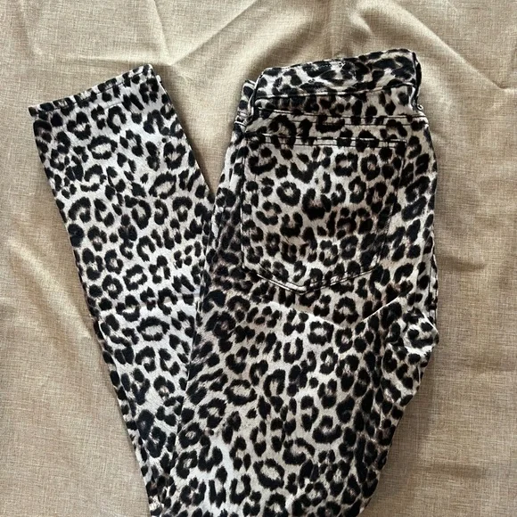 Rag & Bone Snow Leopard Print Boyfriend Jeans - Size 24 - Picture 2 of 6